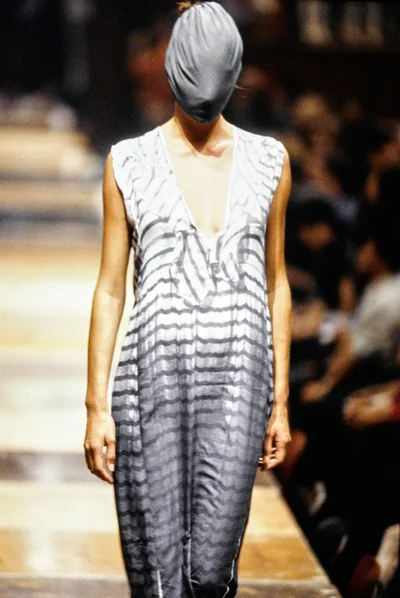 Look 28